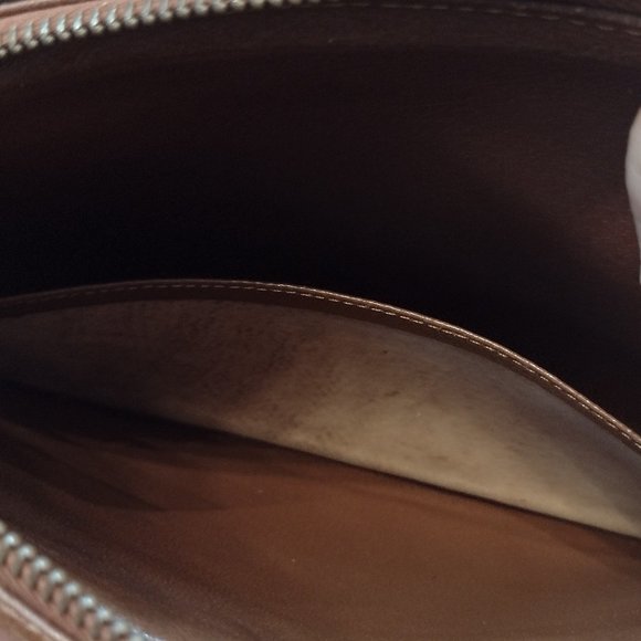 Louis Vuitton Pochette Sport Clutch - Picture 4 of 16